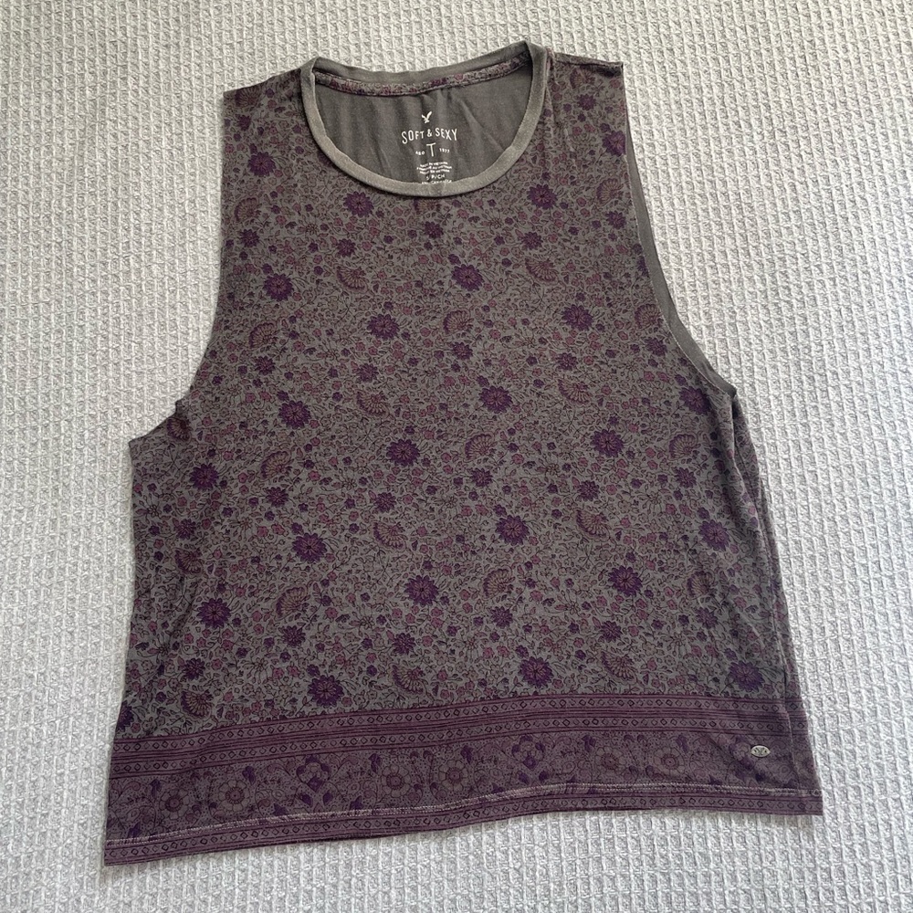 American Eagle Stretchy Muscle Tee